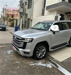 تويوتا لاندكروزر